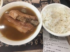 -黄亚细肉骨茶(仰光路店)