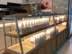 面包甜点陈列柜-爸爸糖吐司面包(宁波世纪东方店)