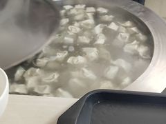 -周震馄饨