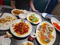 -南海底小海鲜·湘菜(鲁巷吴家湾店)