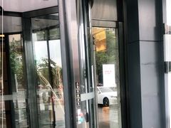 -长沙省政府地铁站亚朵酒店