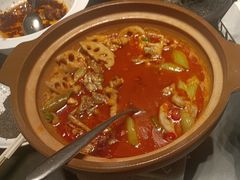 -忆江南·临江鱼馆