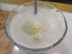 鲜奶水果冰激凌-紫薇冷饮(海宁盐官宣德路店)