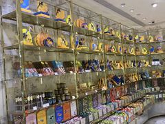 -VENCHI 闻绮(北京国贸商城店)
