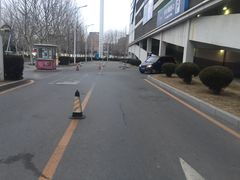 -山姆会员商店·停车场