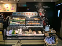 -星巴克(浦东机场T2到达店)
