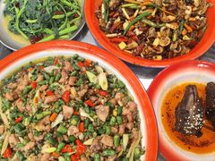特色尖椒兔-江湖黑大兔(杨家坪店)