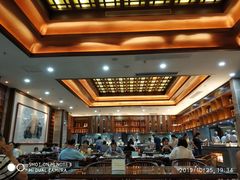 大堂-大佛寺高级素食自助餐厅