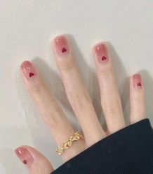 -悦指间美甲美睫