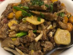 凤眼果鹅掌-龙桥私厨·姜花菊花过桥鱼·顺德菜(容桂店)