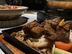 -穹六人间 people 6(岳阳路店)