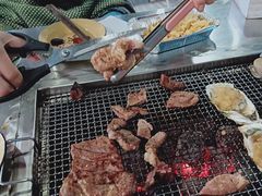 -马路牙子烧烤音乐酒馆(望京店)