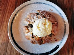 苹果派伴香草冰淇淋-SMOKI & CO(五大道店)