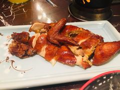 脆皮童子鸡-新白鹿餐厅(爱琴海购物中心店)