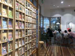 -猫的天空之城概念书店(印象城购物中心店)