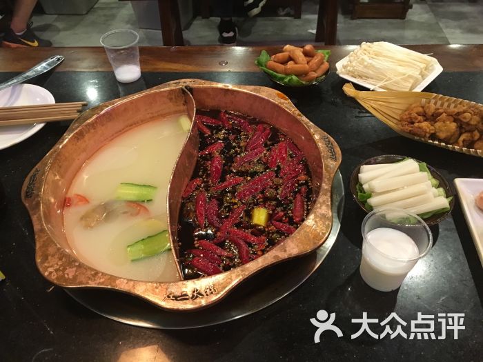 重庆灶二九宫格老火锅(沙湖路店)图片 - 第162张