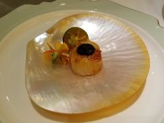 香草煎元贝-闻见中国海南菜(K11店)