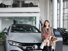 -宁波之星奔驰4S店(海曙店)