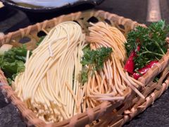 -湊湊火锅·茶憩(和平大悦城店)