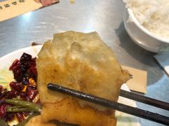 -屯老二农家铁锅炖·行业领军者(梅江店)