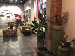 -花居拾光漫舍酒店(苏州木渎大治桥地铁站店)