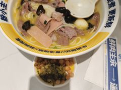 -粉小主·贵州酸汤牛肉粉(南京仙林金鹰店)