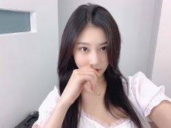 -I+造型烫发染发
