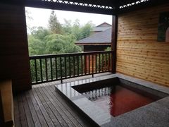 -江南天池高山汤泉城