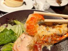 -广州万富希尔顿酒店·感趣自助餐厅·金秋蟹宴生蚝海鲜刺身