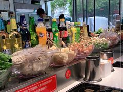 -百品聚旋转火锅(万德庄店)