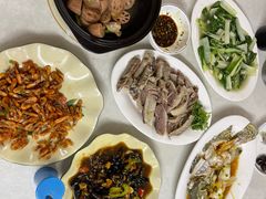 -山坑河鲜(昆仲楼店)