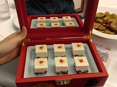 -品海楼·大连海胆锅贴馆(东港店)