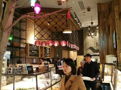 面包甜点陈列柜-拉那巴米 蛋糕定制(世纪东方广场店)