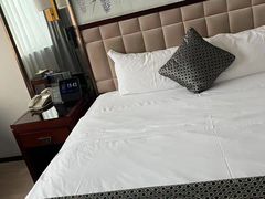 -犀浦大酒店(犀浦地铁站店)