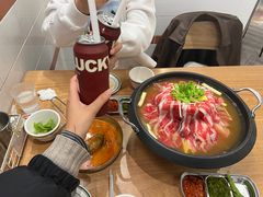 -WOW LUCKY创意韩料(龙阳广场店)