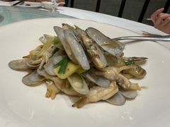 -梦都海鲜酒家(万达广场江桥店)