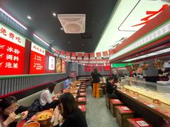 -成都你六姐·牛肉冒菜(城市集市合生汇店)