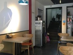 大堂-胖子过桥米线(大成路店)