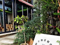 -Metal hands·铁手咖啡