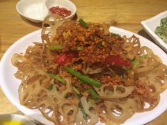 -新大咀港式茶餐厅(宝山万达店)