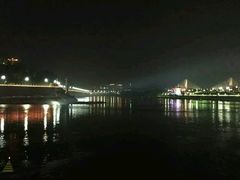 -中国宜宾·长江地标广场
