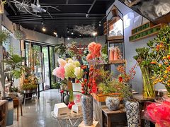 -弗劳尔花艺坊(龙涛店)