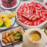性价比也是超级高的~手工蛋饺：皮薄里边肉馅多