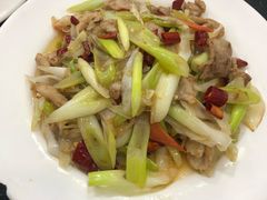 -芳芳餐厅(白沙路店)