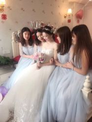 -艾米丽婚纱礼服