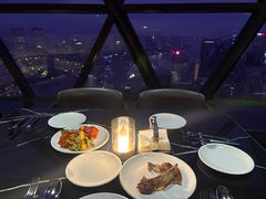 -东方明珠·空中旋转餐厅