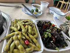 -墨脱石锅椰子鸡•香草鸭•东山羊(大东海店)