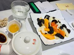 -尚一汤 广东炖汤(金桥国际店)