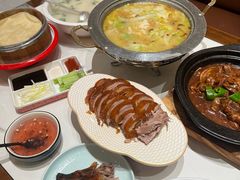 -梅利汴京烤鸭•开封豫菜地标店(东大街店)