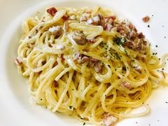 -玛格萝妮比萨屋(四平店)